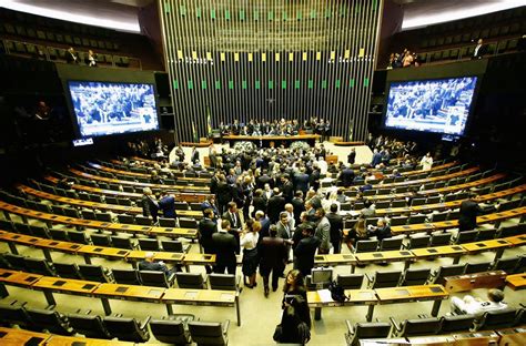 Fotos Da Semana Coronavírus Retomada Do Congresso E Judiciário