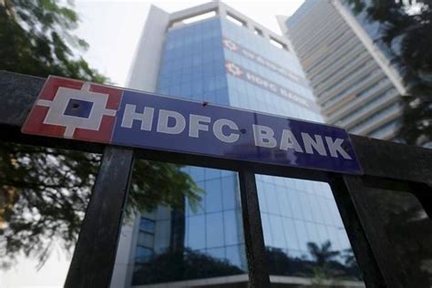 Robust Show Hdfc Bank Launches Qip Adr To Raise Rs 15 500 Cr Market