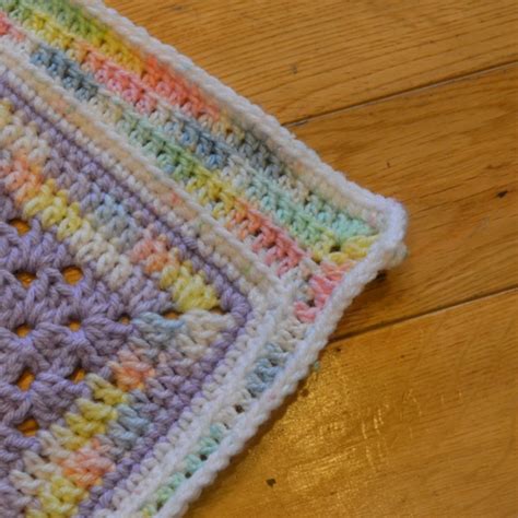 Simple Afghan Borders to Crochet | HubPages