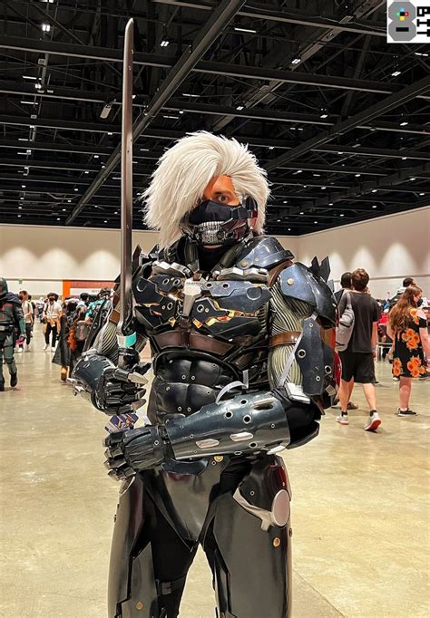 Raiden cosplayer