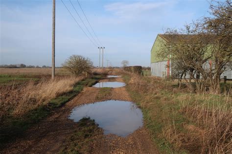 Horseley Fen Drove Past Greys Farm © Hugh Venables Geograph Britain