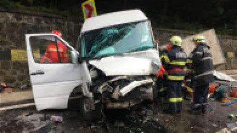 Foto Trafic Blocat Peste Patru Ore Pe Dn Dup Un Accident Cu