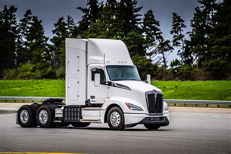 Kenworth Announces T Hydrogen Fuel Cell Commercialization Plans