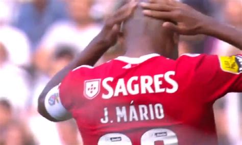 A enorme perdida de João Mário frente ao Boavista VÍDEO