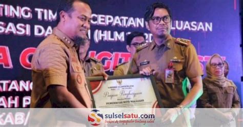 Bapenda Makassar Raih Penghargaan Kepatuhan Pembayaran Pajak Kendaraan