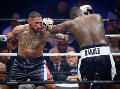 Je nai pas voulu le terminer Martin Bakole premier boxeur à avoir