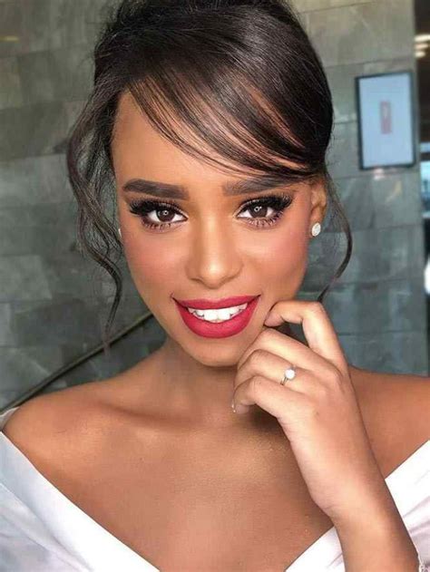 Penteado Para Testa Grande Feminino - Penteado para quem tem a Testa Grande - Descubra como ficar mais jovem ...