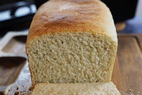 Easy Homemade Bread - Baked in a Cast Iron Bread Pan with Lid ...