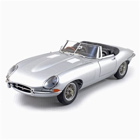 Autoart Jaguar E Type Roadster Series Silver Grey Damaged