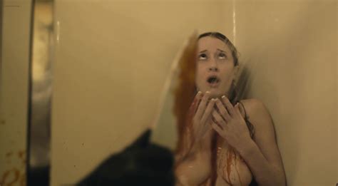 Naked Alyson McKenzie Wells In Seclusion