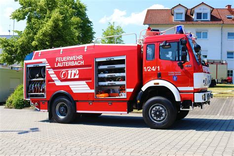 Feuerwehr Frankfurt am Main Mercedes Benz Löschfahrzeug am 03 06 23 bei