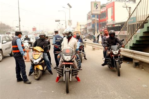 ट्राफिक प्रहरीद्वारा नौ महिनामा एक करोड ४६ राजस्व संकलन Arthik Awaj