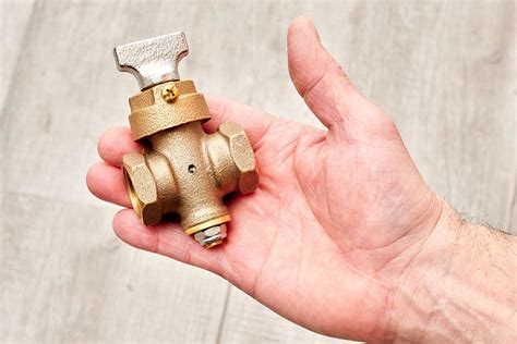 Different Types Of Water Shutoff Valves And How To Choose