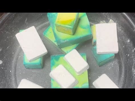 Crunchy Green Dyed Blocks Cubes With White Reforms Gym Chalk