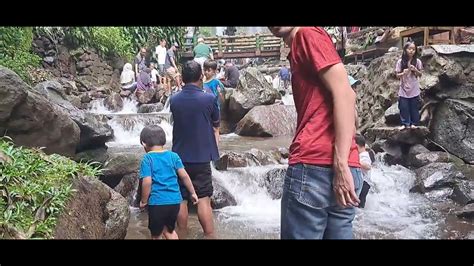 Suasana Di Wisata Air Terjun Jumog Lebaran H Karanganyar Jawa