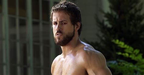 Hot Photos Of Ryan Reynolds In The Amityville Horror POPSUGAR Entertainment
