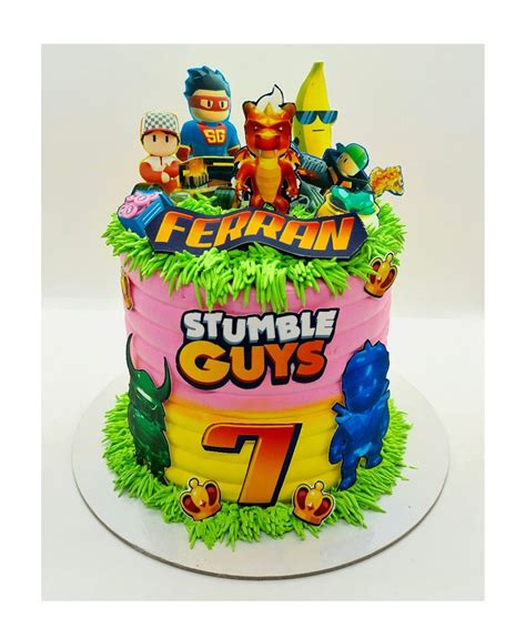 Stumble Guys Cake