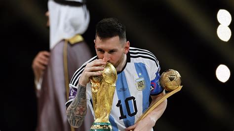 Las Fotos De Messi Con La Copa Del Mundo