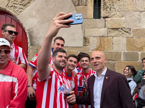 La 'Mareona' toma Gijón | El Comercio: Diario de Asturias