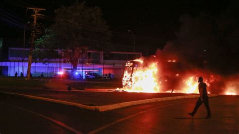 PF Faz Buscas Contra Suspeitos De Tentar Invadir A Sede Da PF