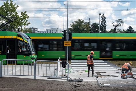 Uruchomiono Dwa Pierwsze Przystanki Trasy Tramwajowej Na Naramowice W