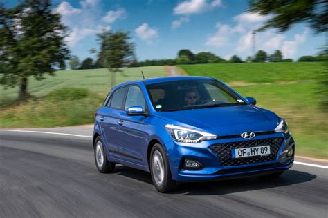 Hyundai I T Gdi Premium Nav Review Autocar