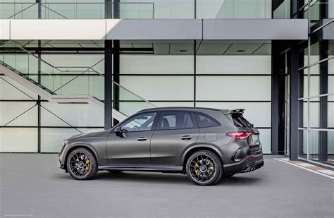 2024 Mercedes Benz GLC 63 S AMG E Performance X254 Stunning HD