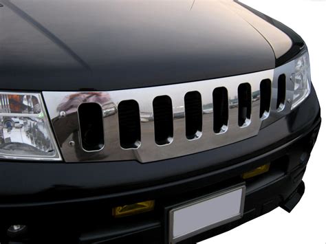 Nissan Navara Chrome Grille