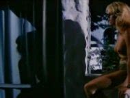 Naked Bea Fiedler In Dirndljagd Am Kilimandscharo