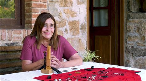 Entrevista A María Del Canto García Viuda Del Azabachero Eliseo