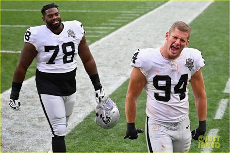 Raiders Football Player Carl Nassib Comes Out As Gay Makes History As