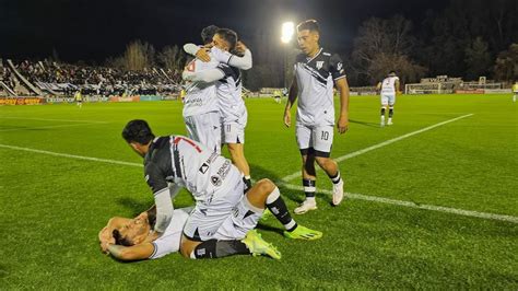 Gimnasia Y Esgrima Recibir A Estudiantes De R O Cuarto En El Legrotaglie