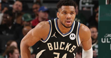 Giannis Antetokounmpo Leads Bucks To Nba Cup Victory Tovima