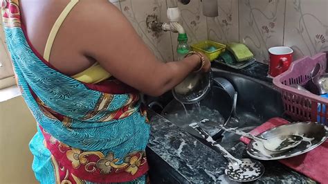 Bartan Dho Rahi Kamwali Bai Ko Sahab Ne Choda Kitchen Porn Feat Mumbai Ashu Xhamster