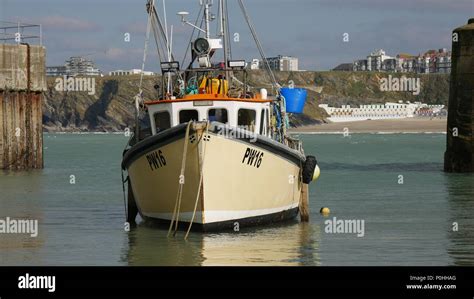 Fishing Boat in Newquay Harbour Stock Photo - Alamy