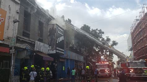 Incendio Afecta A Locales Comerciales Del Barrio Meiggs Chilevisión