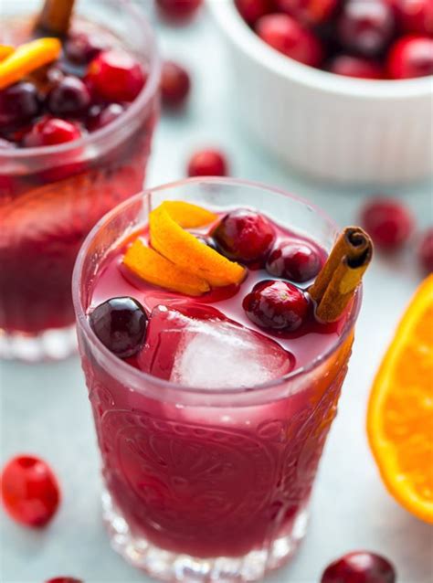 15 Easy And Delicious Fall Cocktails You Can Make At Home Society19