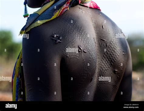 Larim Tribe Woman With Scarifications On Her Body Boya Mountains