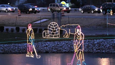 Reynolds John Deere Fishers Indiana Christmas Lights Shelly Lighting