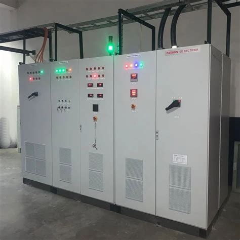 Three Phase MCCB Control Panel At Rs 80000 Piece Molded Case Circuit