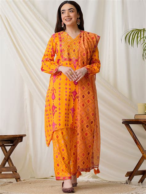 Buy Rustorange Ethnic Motifs Printed V Neck Kurta With Salwar And With