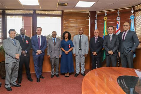 Presidente Do Trt Recebe Visita Do Reitor Da Universidade Zumbi Dos