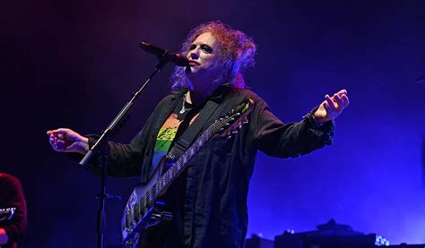 The Cure Divulga Detalhes De Novo Single Alone Billboard Brasil