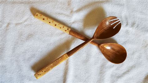 Set De Couverts Salade En Palissandre Et Manche En Os Mouchet