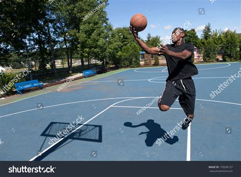 1,427 Basketball Lay Up Images, Stock Photos & Vectors | Shutterstock