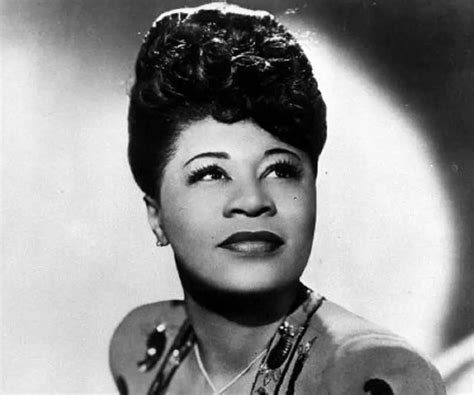 Ella Fitzgerald Singers Career Childhood Ella Fitzgerald Biography