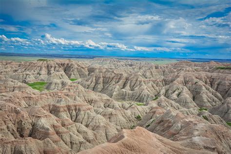 How to Enjoy the Badlands Scenic Drive in One Afternoon