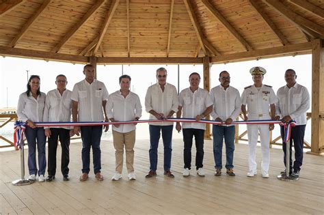 Presidente Abinader Inaugura Muelle Tur Stico Y Pesquero En Miches