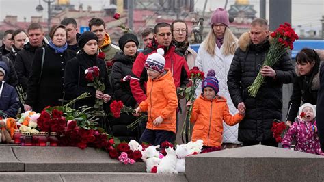 Russie deuil national après l attentat qui a fait au moins 137 morts