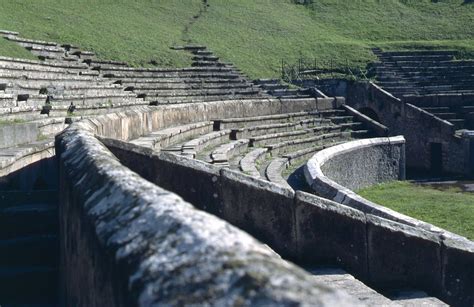 Antique entertainment: Amphitheater of Pompeii